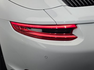 PORSCHE 911 - 10