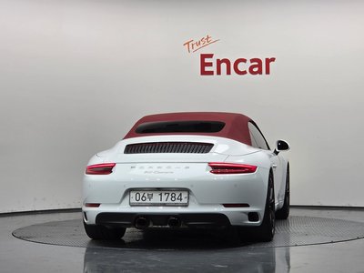 PORSCHE 911 - 4