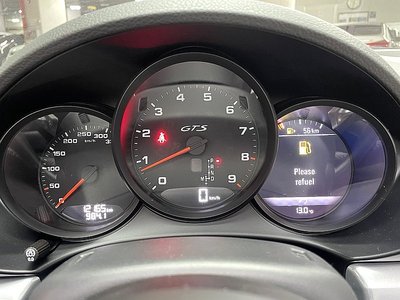 PORSCHE 718 BOXSTER - 8