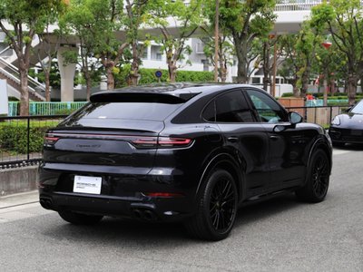PORSCHE CAYENNE - 8