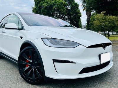 TESLA MODEL X - 5