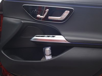 2025 Mercedes-BENZ E-CLASS 缩略图 13