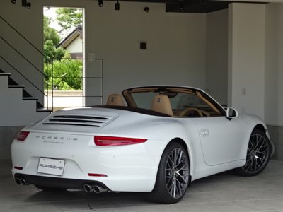 صورة 9 لـ 2014 Porsche 911
