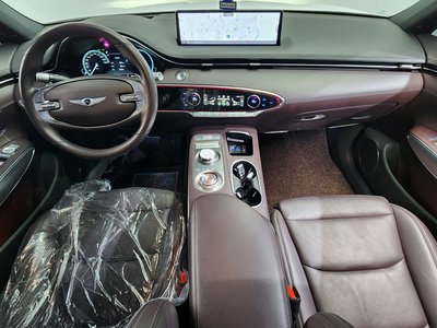 صورة 5 لـ 2022 Genesis GV70