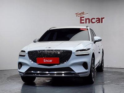 صورة 3 لـ 2022 Genesis GV70