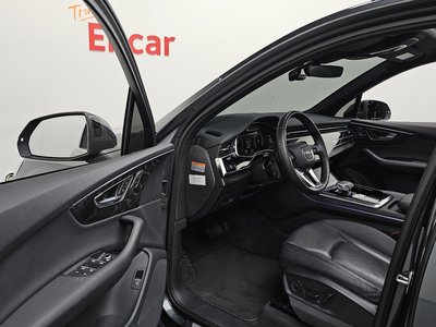 2022 AUDI Q7 — миниатюра 13