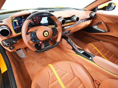 FERRARI 812 SUPERFAST - 9