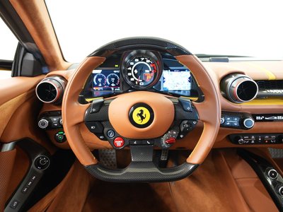 FERRARI 812 SUPERFAST - 10