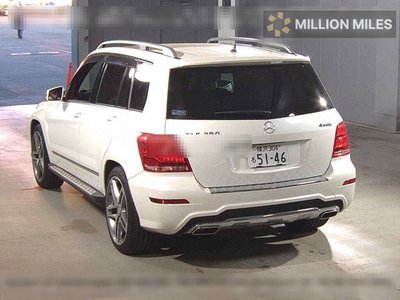 MERCEDES-BENZ GLK - 2