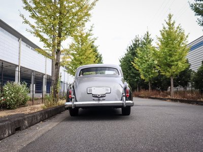 BENTLEY S2 STANDARD SALOON - 10