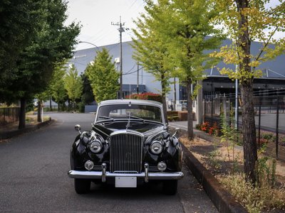 BENTLEY S2 STANDARD SALOON - 3