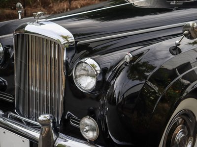 BENTLEY S2 STANDARD SALOON - 6