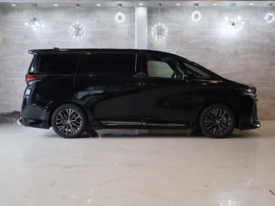TOYOTA VELLFIRE - 7