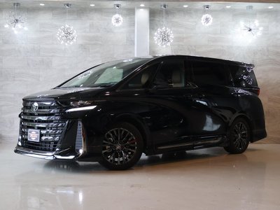 TOYOTA VELLFIRE - 1