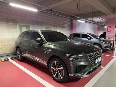GENESIS GV80 - 1
