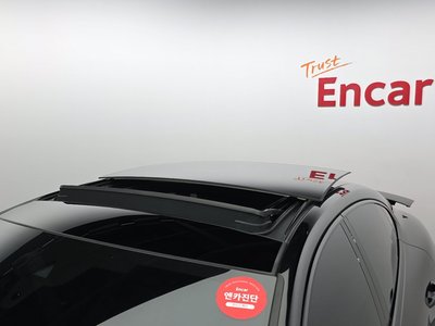 2025 Porsche PANAMERA thumbnail 20