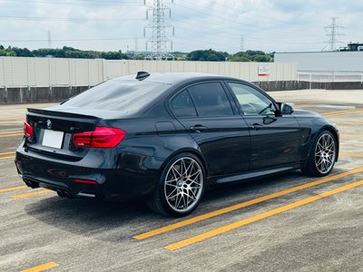 2017 BMW M3 SEDAN — фото 8