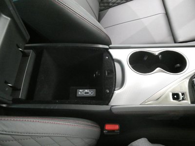 2021 Nissan SKYLINE 缩略图 33