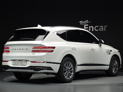 صورة 4 لـ 2025 Genesis GV80