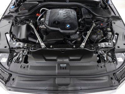 2025 BMW 5 SERIES 照片 7