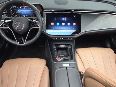 MERCEDES-BENZ E-CLASS - 5
