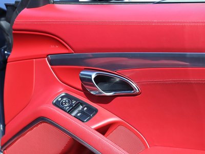 2017 Porsche 911 — миниатюра 17