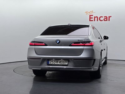 صورة 4 لـ 2023 BMW 7 SERIES