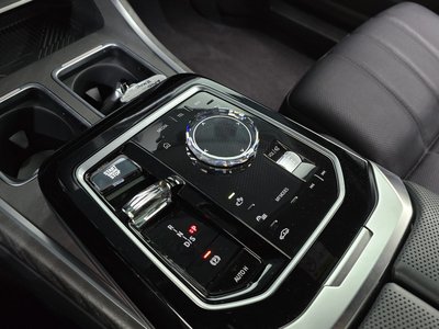 صورة مصغرة 12 لـ 2023 BMW 7 SERIES