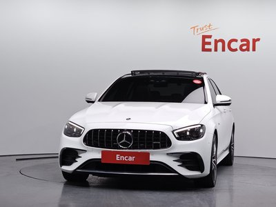 MERCEDES-BENZ E-CLASS - 2