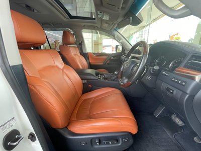 صورة مصغرة 43 لـ 2016 Lexus LX