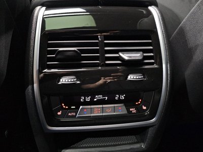 2024 BMW X6 — миниатюра 23