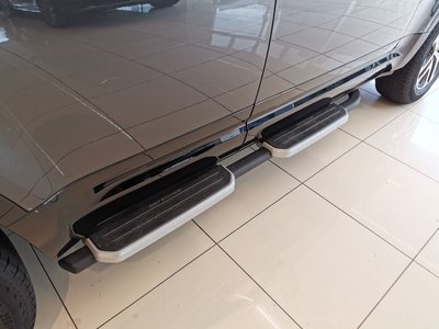 LAND ROVER DEFENDER - 3