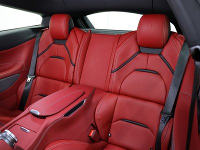2020 Ferrari GTC4 LUSSO thumbnail 38