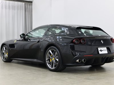 صورة 7 لـ 2020 Ferrari GTC4 LUSSO