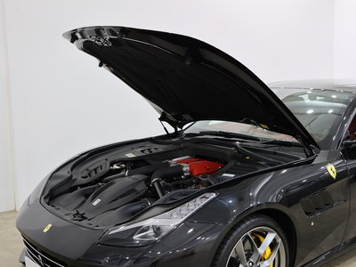 2020 Ferrari GTC4 LUSSO thumbnail 16