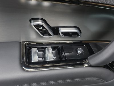 صورة مصغرة 17 لـ 2025 LAND Rover RANGE ROVER SPORT