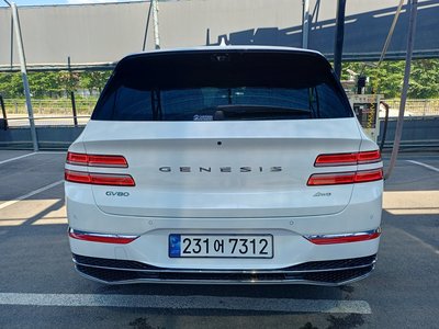 GENESIS GV80 - 3
