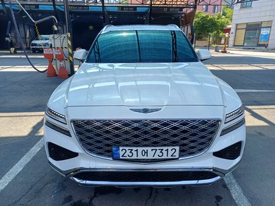GENESIS GV80 - 1