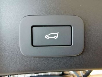 2025 LAND Rover RANGE ROVER EVOQUE — миниатюра 19
