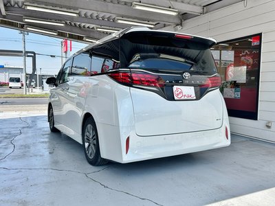 TOYOTA ALPHARD - 8