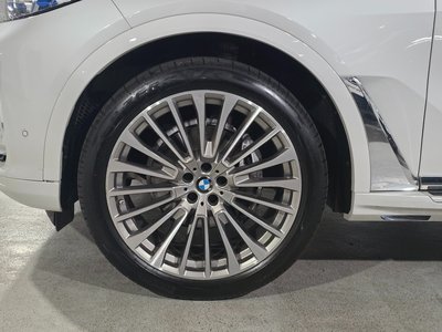 2022 BMW X7 照片 6