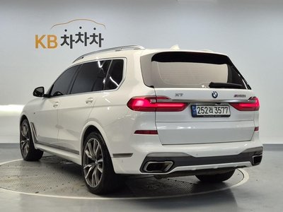 صورة 4 لـ 2021 BMW X7