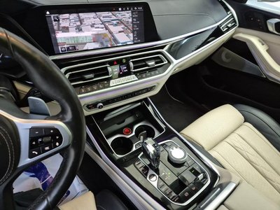 صورة 10 لـ 2021 BMW X7