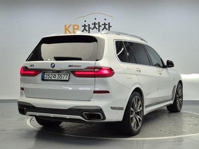 صورة 3 لـ 2021 BMW X7