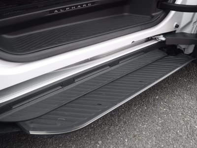 TOYOTA ALPHARD - 10