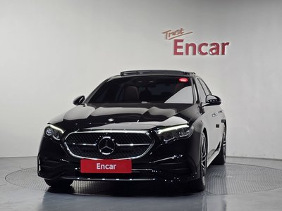 MERCEDES-BENZ E-CLASS - 2