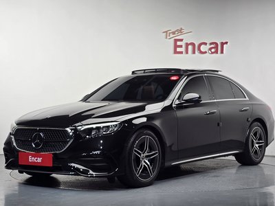 MERCEDES-BENZ E-CLASS - 1