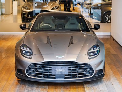 ASTON MARTIN VANQUISH - 6