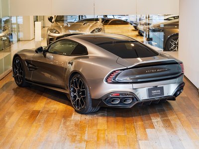 ASTON MARTIN VANQUISH - 4