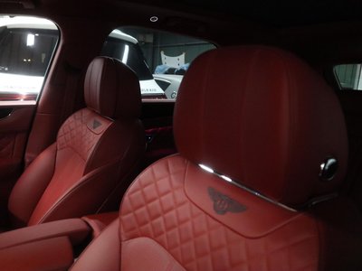 2018 Bentley BENTAYGA — миниатюра 25